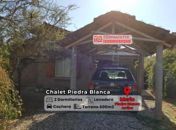 Casa · 600m² · 2 Dormitorios · 1 Cochera · Chalet en