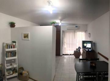 Departamento · 28m² · 1 Ambiente · Venta de Departamento Ayacucho 2400 Excelente Ubicación Zona Politécnico Rosario