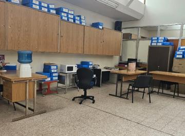 Depósito de 3 ambientes, Bahía Blanca · Alquilamos Deposito - Colon 2400
