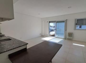 Departamento de 1 ambiente, Villa Pueyrredón · Monoambiente de Categoría Muy Luminoso con Cochera