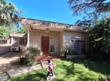 Casa , Almirante Brown · Casa con Departamento