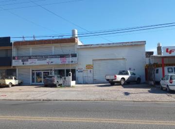 Local comercial de 5 ambientes, Córdoba · Local Comercial con Oficina y Dos Galpones en Av Armada Argentina