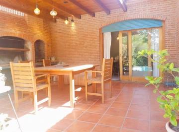 Casa de 5 ambientes, Bahía Blanca · Vendemos Casa - Yepun y Hueque Barrio Patagonia