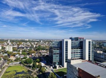 Oficina comercial · 325m² · 6 Cocheras · Oficina en Saavedra