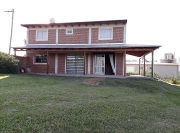 Casa · 118m² · 3 Ambientes · 1 Cochera · Venta Casa Quinta Puerto Yerua