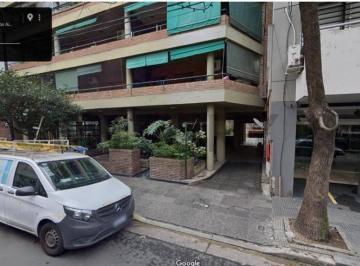Garage · 16m² · 1 Cochera · Venta de Cochera Fija y Cubierta