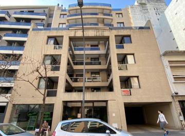 Foto · 2 Dor - 2 Balcones - Frente - Posibilidad de Cochera en El Edificio