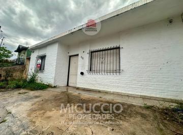 Casa · 74m² · 4 Ambientes · Casa en Venta | Pasaje 10 de Junio N° 313 | Ing. Maschwitz