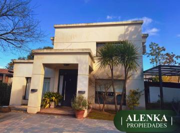 Casa de 4 ambientes, Pilar · Venta | Propiedad Amplia, Luminosa y Bien Ubicada | Los Lagartos Cc