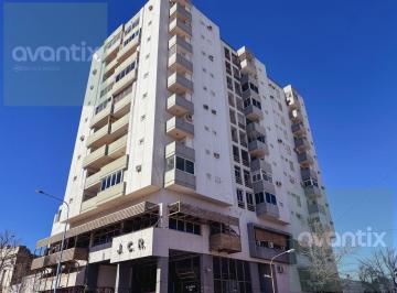 Departamento · 62m² · 4 Ambientes · 1 Cochera · Departamento en Venta en El Edificio Jockey Club - Apto Crédito