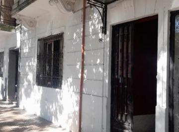 PH de 4 ambientes, Almagro · PH en Pb Al Frente con Entrada Independiente. Sin Expensas. Igual Que Una Casa!