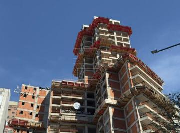 Departamento · 187m² · 4 Ambientes · 2 Cocheras · Departamento de 4 Ambientes con Dependencia de Servicio y 2 Cocheras en Venta en Nuñez