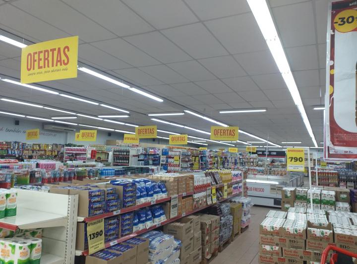 Local comercial · 1117m² · 10 Cocheras