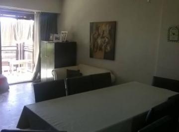 Departamento · 75m² · 4 Ambientes · 4 Amb 85 m² Frente Muy Buena Planta