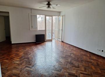 Departamento de 5 ambientes, Ciudad de Mendoza · Alquilo Departamento - 3 Dorm. - 2 Baños - Cochera - Seguridad 24 Hs.