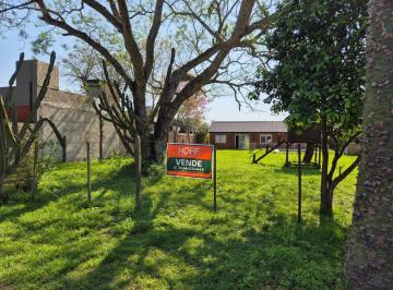 Casa · 52m² · 1 Ambiente · Quincho en Venta en Colonia Benitez