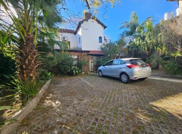 Casa · 334m² · Casa en San Isidro