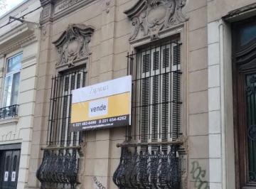 Casa · 283m² · 5 Ambientes · Casa con 283 m² Superficie Total en Venta, La Plata