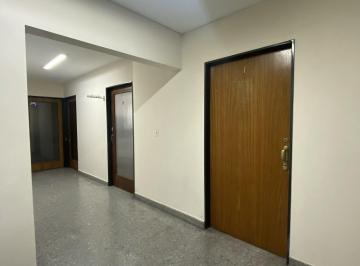 Oficina comercial · 27m² · 2 Ambientes · 1 Cochera · Venta Oficina con Cochera. Centro de Rosario