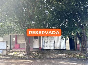 Casa · 293m² · 6 Ambientes · 1 Cochera · Casa en Barrio Ma. Selva