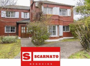 Casa · 800m² · 5 Ambientes · Venta de Casa en Echeverria del Lago - Canning