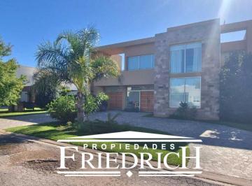 Casa · 300m² · 5 Ambientes · Casa en Venta - Weston Barrio Privado Imperdible!