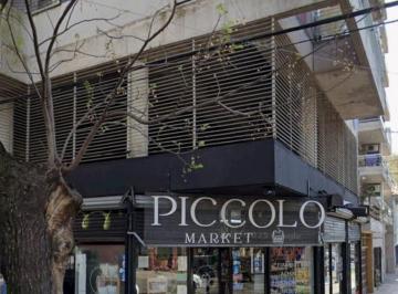 Local comercial · 70m² · Local en Alquiler Céntrico Apto Franquicias.