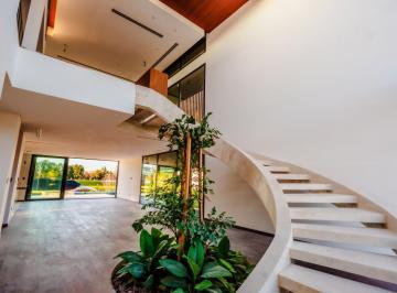Casa · 550m² · 6 Ambientes · 2 Cocheras · Casa en Venta Al Río a Estrenar - El Yacht, Nordelta