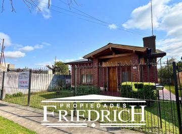 Casa · 98m² · 3 Ambientes · 1 Cochera · Casa en Venta Apta Credito Hipotecario