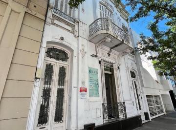 Casa · 130m² · 6 Ambientes · Venta Casa en Barrio Abasto Rosario