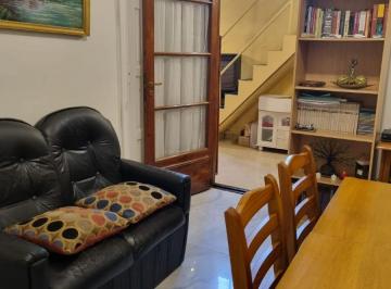 PH de 3 ambientes, Lanús · Depto. Tipo Casa en Excelente Estado | Lanús Este