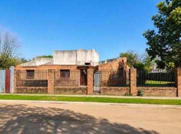 KNK-KNK-5062_2 · Oportunidad Venta Chalet 6 Ambientes Paso del Rey