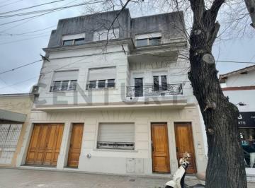 Casa · 168m² · 5 Ambientes · Venta de Casa Sobre Diag 73, La Plata