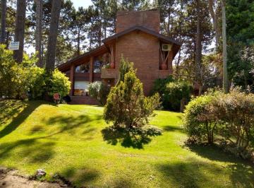 Casa · 280m² · 4 Ambientes · 1 Cochera · Alquiler Pinamar Norte - Solo Familias
