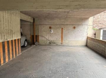 Garage · 12m² · 1 Cochera · Cochera en Venta - Maipú 1150