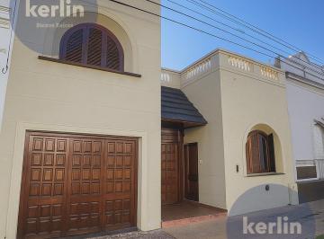 Casa · 119m² · 7 Ambientes · 1 Cochera · Casa en San Nicolas de Los Arroyos