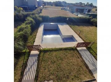 Casa de 7 ambientes, Presidente Perón · Casa 7amb. Playroom Piscina Jardin Horizontes Al Sur Corredor Canning San Vicente