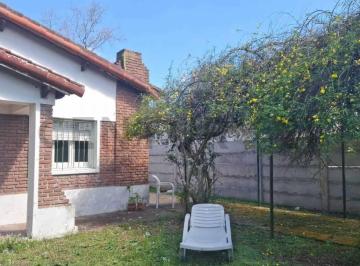 Casa · 90m² · 3 Ambientes · Casa Venta en m. B. Gonnet
