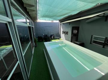 Casa · 270m² · 6 Ambientes · 2 Cocheras · Casa a La Venta! - 34/ 147 y 148 San Carlos
