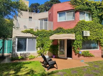 Casa · 142m² · 3 Ambientes · Venta Chalet 3 Amb Bosque Peralta Ramos
