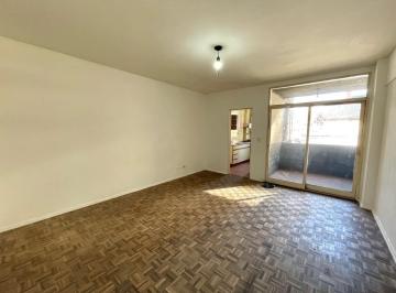 Departamento · 36m² · 1 Ambiente · 1 Cochera · Monoambiente C/ Espacio Guardacoche - Flores