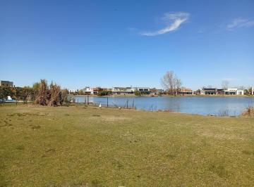 Terreno · 832m² · Venta de Lote de Terreno de 832 m²
