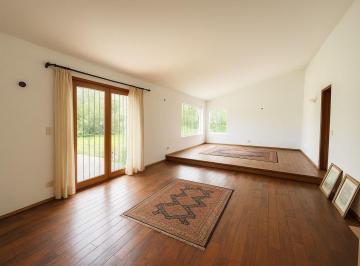 SBP-SBP-8_2 · Casa en Venta | 3365 m² | 3 Dorm | Villa Allende Golf