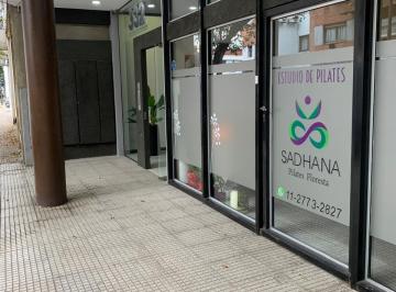 Local comercial , Floresta · Local a Estrenar Mercedes 300 y Av Avellaneda - Flores - Ideal Inversor