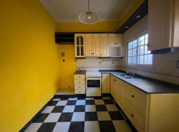 Casa · 150m² · 5 Ambientes · Venta | Permuta - Casa de 3 Dorm. - Barrio Las Heras, Rosario.