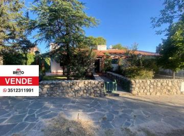 Casa de 8 ambientes, Mina Clavero · Casa en Venta Mina Clavero Apta Credito