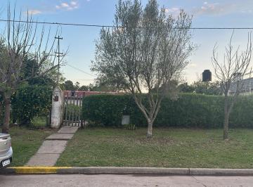 Casa en Venta de 5 ambientes  · Casa en General Alvear