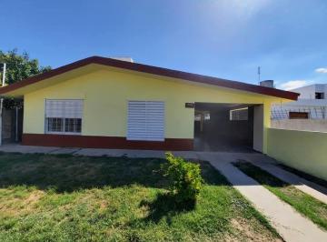 Casa de 4 ambientes, Córdoba · En Venta Casa de Dos Dorm. con Patio a Pocos m de Av Donato Alvarez