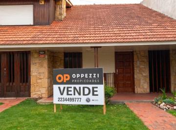 Imagen1 · Chalet 4 Amb con Garaje y Parque. Divino Rostro