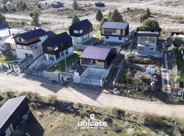 Casa · 93m² · 4 Ambientes · 2 Cocheras · Casa a Estrenar en PH en Barrio Altos de Pinar del Sol, Bariloche (Uf1)